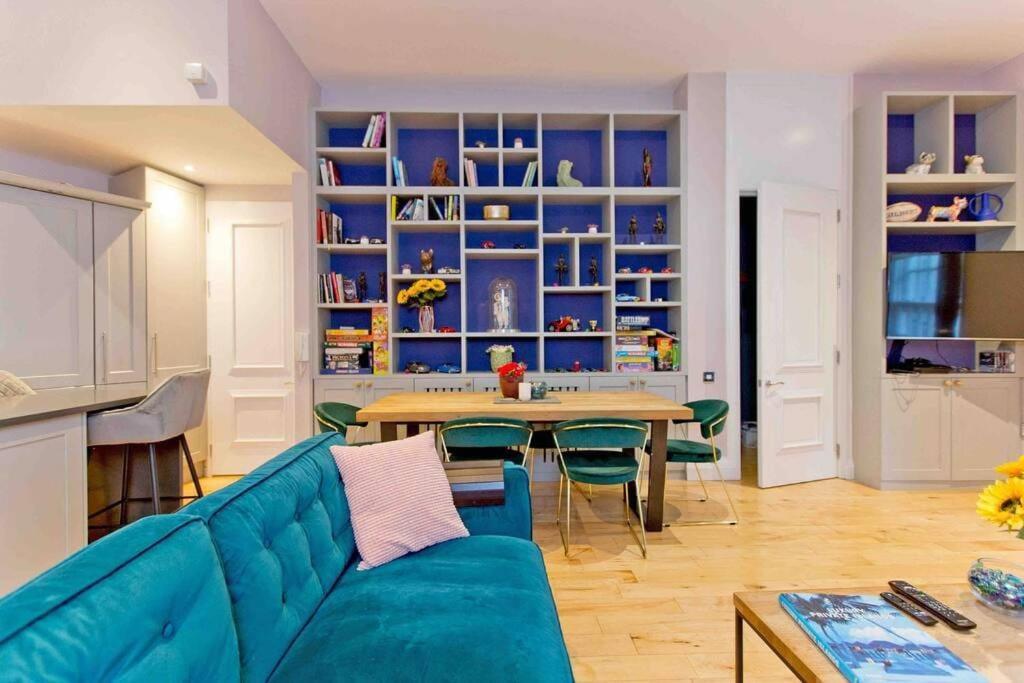 Holiday home 3 Bed Baker St -marylebone Townhouse London