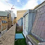 3 Bed Baker St -Marylebone London Townhouse