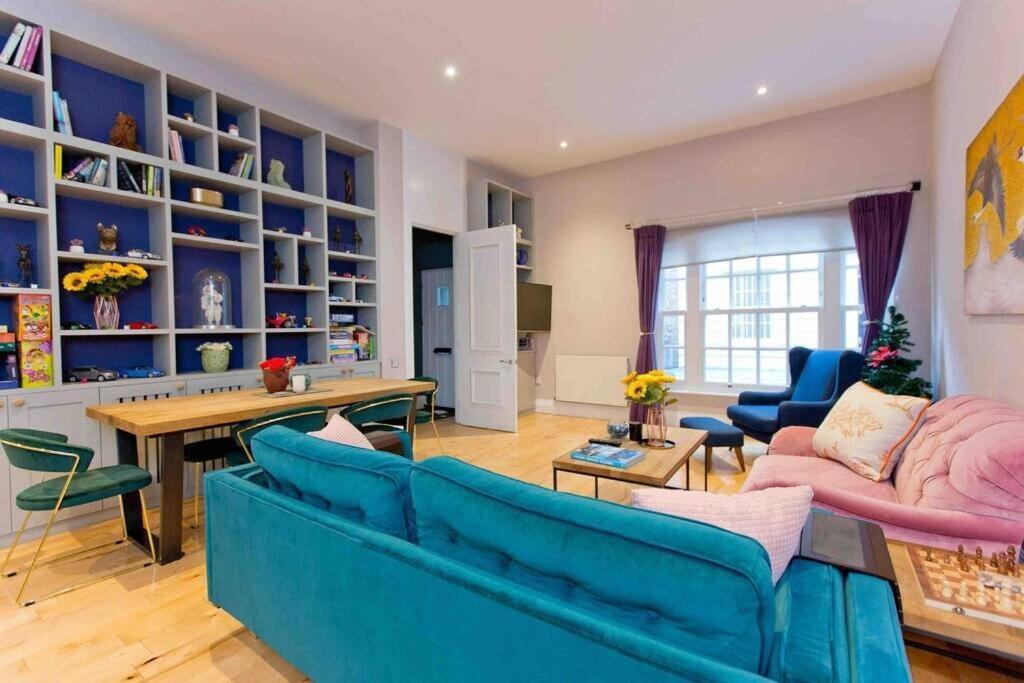 Holiday home 3 Bed Baker St -marylebone Townhouse *